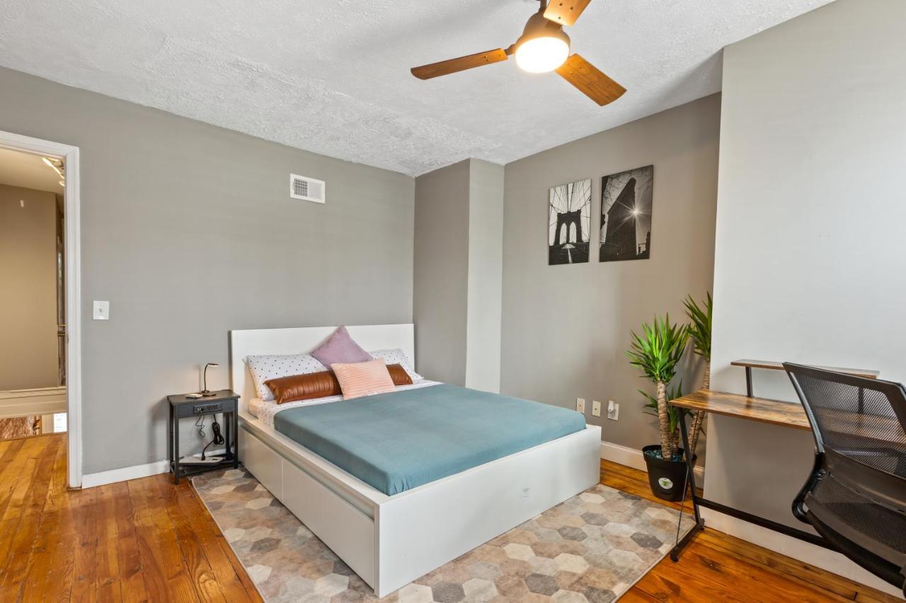 Pristine Townhouse With Rooftop Deck Near Canton! Baltimore Exteriör bild
